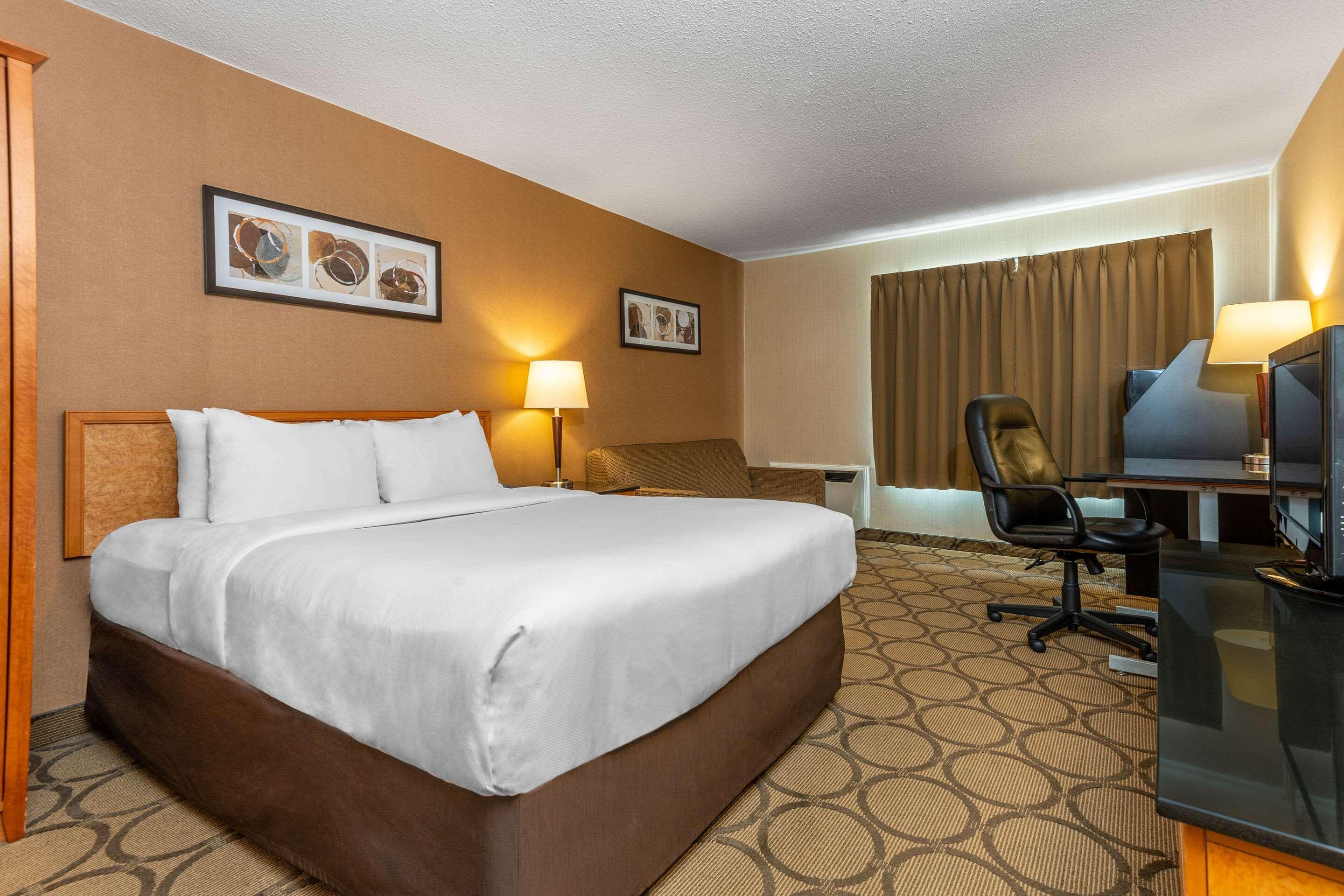 Comfort Inn Hwy 401 Kingston Zewnętrze zdjęcie