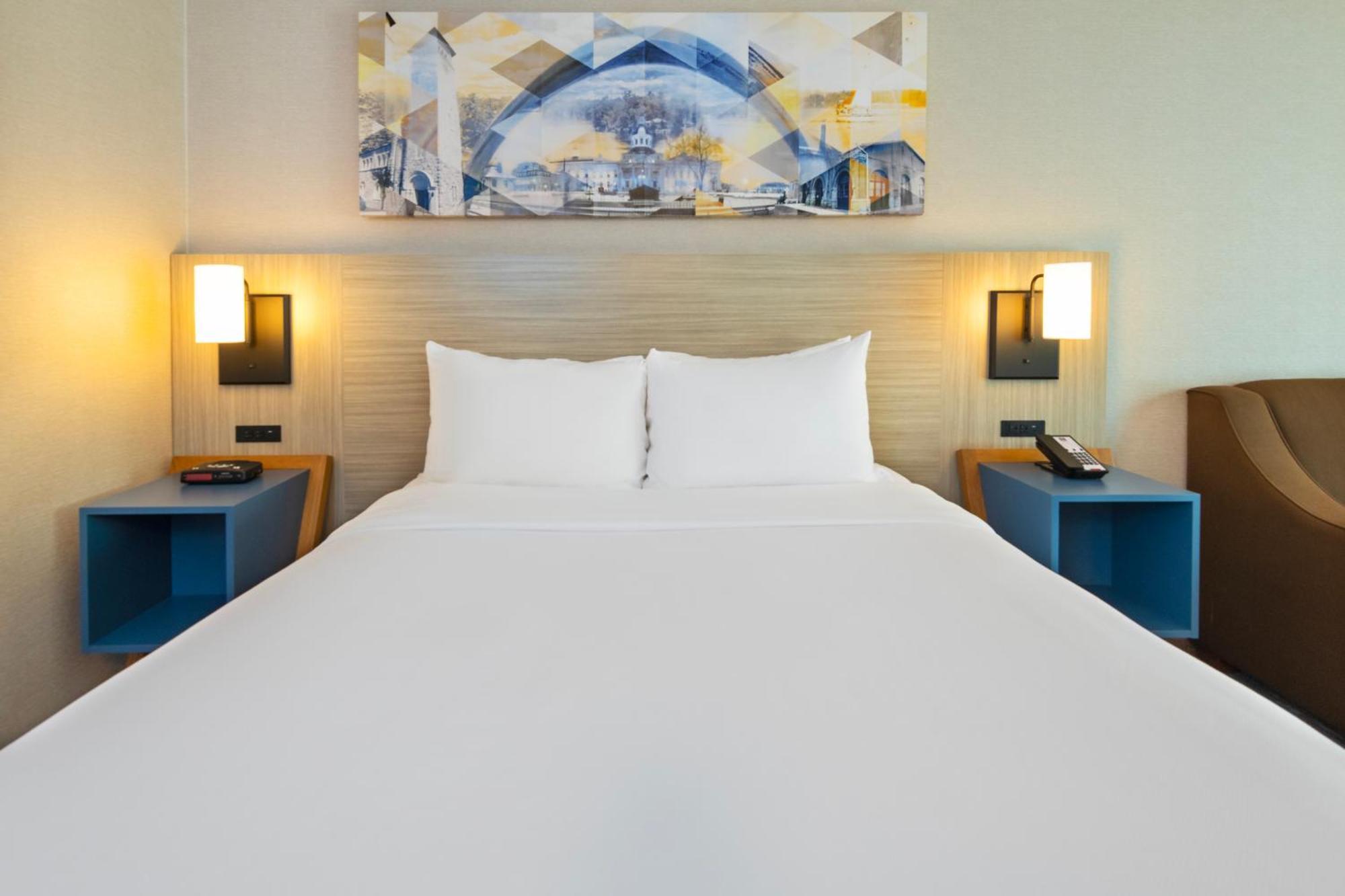 Comfort Inn Hwy 401 Kingston Zewnętrze zdjęcie